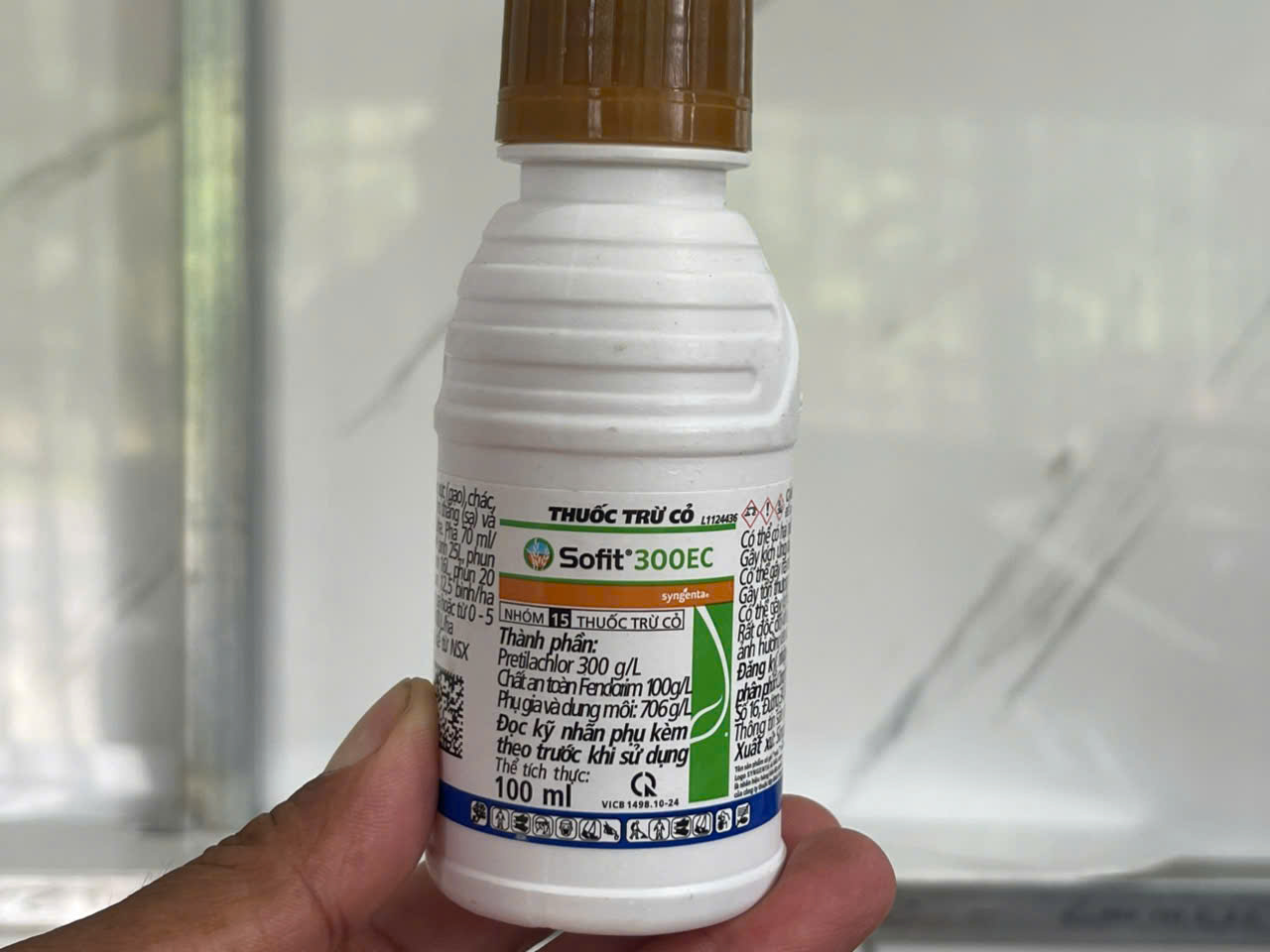 Thuốc cỏ tiền nảy mầm Sofit 300EC (Pretilachlor 300g/L Fenclorim 100g/L) Đặc trị cỏ đuôi phụng, cỏ lồng vực (cỏ gạo), chác lác, mác bảo, xà bông... trên cả lúa gieo thẳng (sạ) và lúa cấy.