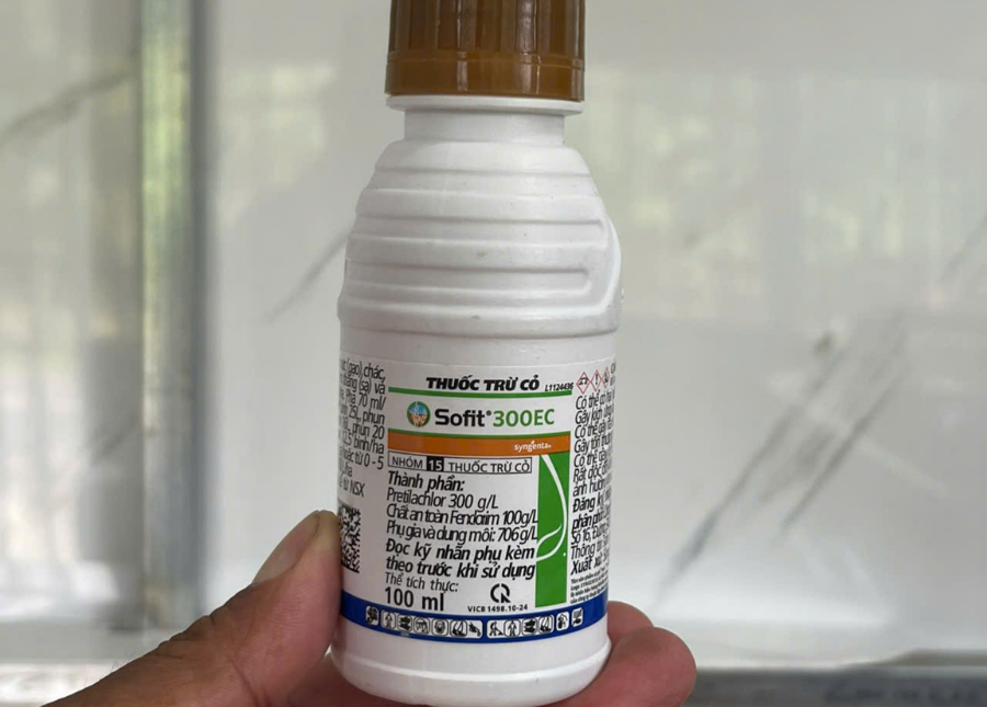 Thuốc cỏ tiền nảy mầm Sofit 300EC (Pretilachlor 300g/L Fenclorim 100g/L) Đặc trị cỏ đuôi phụng, cỏ lồng vực (cỏ gạo), chác lác, mác bảo, xà bông... trên cả lúa gieo thẳng (sạ) và lúa cấy.