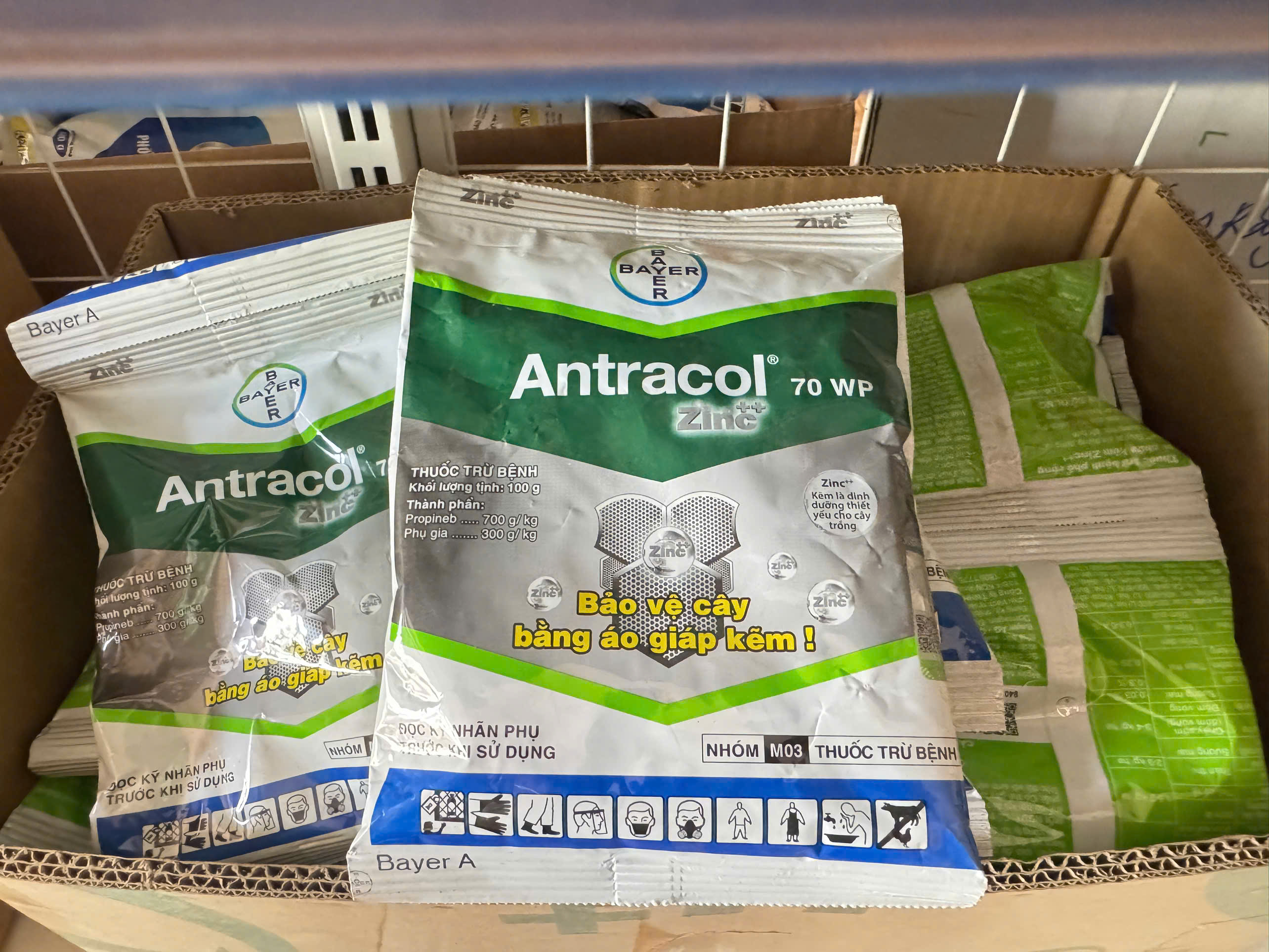 Thuốc trừ bệnh Antracol 70Wp 100g